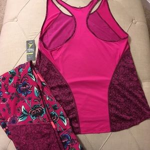 🆕 with tags- Old Navy Active leggings ONLY